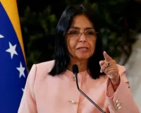 वेनेजुएला की सेना ने कार्यवाहक राष्ट्रपति को कमांडर-इन-चीफ के रूप में दी मान्यता, बोलें-एकता के साथ देंगे जवाब