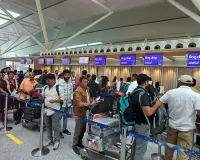 हवाई यात्री कृपया ध्यान दें! दिल्ली एयरपोर्ट 6 दिन के लिए बंद, जानें आखिर क्यों एयरलाइन कंपनी ने लिया ऐसा फैसला?