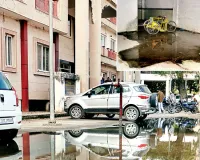 एमबीएस अस्पताल में जलभराव बना खतरा, मरीजों को मुख्य रास्ते पर  फैले गंदे पानी से होकर गुजरना पड़ रहा