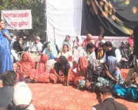 मनरेगा में बदलाव के विरोध में शहीद स्मारक पर जयपुर कांग्रेस ने दिया धरना, प्रदर्शन में कार्यकर्ताओं की अधिकतम भागीदारी 