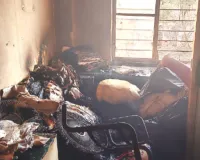 तहसील कार्यालय के रिकॉर्ड रूम में भड़की आग : अहम दस्तावेज नष्ट, अग्निशमन उपकरण नाकारा साबित ; उपयोग नहीं होने से हो चुके थे एक्सपायर 