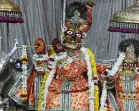 एकादशी पर शहर के मंदिरों में उमड़ी श्रद्धालुओं की भीड़, गोविंद देव जी मंदिर में दर्शन करने‌ उ‌मड़े‌ भक्त 