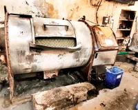 30 साल पुरानी एक मात्र मशीन पर धुलाई का जिम्मा, जानें पूरा मामला 