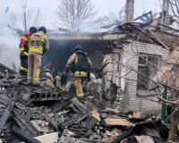 रूस यूक्रेन हमला: शांति बातचीत के बीच रूस ने कीव पर दागे 29 मिसाइलें, 400 ड्रोन, भारी नुकसान की आशंका