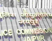 थाने में पत्नी ने पति को जड़ा थप्पड़ : बहन संग की मारपीट, तीन तलाक केस में फंसाने की दी धमकी