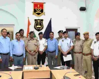 जयपुर पुलिस कंट्रोल रूम व यातायात कंट्रोल रूम के उत्कृष्ट कार्मिक सम्मानित, अन्य पुलिसकर्मियों के लिए प्रेरणादायी उदाहरण
