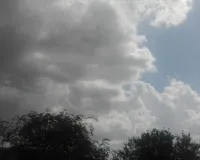 प्रदेश में बदले मौसम का दिखा असर :  तेज गर्मी और लू से राहत, आंधी के साथ बारिश होने की संभावना; जानें कब बरसेंगे बदरा