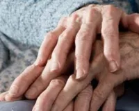 अजब संयोग : बुजुर्ग दंपति ने एक दिन ली अंतिम सांस, एक ही चिता पर किया गया अंतिम संस्कार