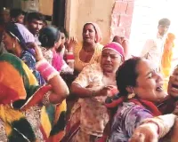 केमिकल फैक्ट्री में हादसा : टैंक की सफाई करने उतरे 3 मजदूरों की मौत, जहरीली गैस ने ली जान; बिना पर्याप्त सुरक्षा उपकरणों के टैंक में उतारा