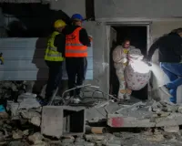 अबू धाबी में ईरान का मिसाइल हमला : मलबा गिरने से 5 भारतीय घायल, वायु रक्षा प्रणालियों ने बैलिस्टिक मिसाइल को सफलतापूर्वक किया अवरोधित