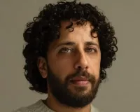 ऑस्कर 2026 : ट्रंप के 'यात्रा प्रतिबंध' के कारण फिलीस्तीनी अभिनेता मोताज मल्हीस नहीं जा पायेंगे समारोह में, मानवाधिकार संगठनों ने पक्षपातपूर्ण राजनीति दिया करार