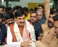 वाराणसी में MP-UP का संगम: काशी पहुंचे मुख्यमंत्री डॉ. मोहन यादव, कई परियोजनाओं की देंगे सौगात 