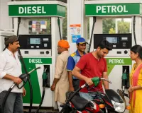 केंद्र सरकार ने पेट्रोल-डीजल पर उत्पाद शुल्क में 10-10 रुपये प्रति लीटर की कटौती की, सीतारमण ने कहा-आम लोगों को मूल्य वृद्धि से बचाने के लिए उठाया ये कदम