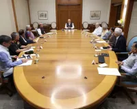 पश्चिम एशिया संकट: पीएम मोदी ने सुरक्षा मामलों की समिति में पश्चिम एशिया में स्थिति की समीक्षा की, भारतीय नागरिकों की सुरक्षा को लेकर जताई चिंता