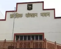 परिवहन निरीक्षक को धमकाने पर बस चालक-परिचालक के खिलाफ मामला दर्ज