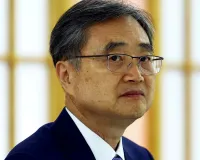 दक्षिण कोरियाई विदेश मंत्री का बड़ा बयान, हॉर्मुज़ जलडमरूमध्य को फिर से खोलने की अपील की, ईरान हमलों की निंदा 