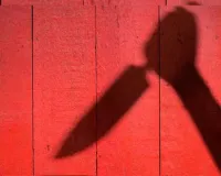 प्रेमी संग मिलकर पत्नी ने कराई पति की हत्या : शव को पेट्रोल व शराब से जलाया, हाथ पर लिखे नाम से हुई मृतक की पहचान