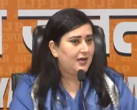 भाजपा ने आप पर साधा निशाना : आप है ड्रामा पार्टी और केजरीवाल उसके निर्देशक, स्वराज ने कहा- देश की न्यायपालिका की एक महिला सदस्य पर की दबाव बनाने की कोशिश