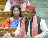 अखिलेश यादव ने साधा निशाना : संविधान संशोधन विधेयक के सहारे सत्ता की राजनीति कर रही सरकार, एसआईआर के जरिए वोट काटने का लगाया आरोप 