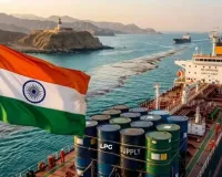 होर्मुज संकट के बीच भारत का बड़ा सुरक्षा कवच : 12,980 करोड़ का मैरीटाइम इंश्योरेंस पूल मंजूर; पीएमजीएसवाई-111 को मार्च, 2028 तक बढ़ाया  