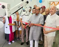 विधायक कालीचरण सराफ ने किया कैलगिरी आई हॉस्पिटल में ऑपरेटिंग माइक्रोस्कोप मशीन का लोकार्पण