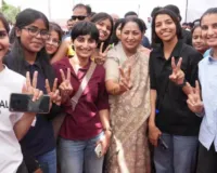 दिल्ली में नारी शक्ति वंदन अभियान को जबरदस्त समर्थन, नीति-निर्माण में महिलाओं की भागीदारी बढ़ाना समय की आवश्यकता : सीएम रेखा गुप्ता