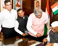 राज्यपाल बागडे ने  किया लोकभवन में स्व-गणना के माध्यम से 
