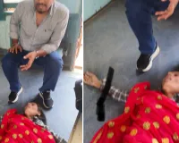 ट्रेन से गिरने पर महिला की मौत, पति को पता ही नहीं चला