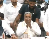 कर्नाटक में बड़ा सियासी उलटफेर: डी.के. शिवकुमार के हाथों में होगी राज्य की कमान, सिद्धारमैया ने राज्यपाल के सचिव को सौंपा इस्तीफा