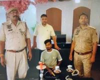 कैफे की आड में अवैध हुक्का बार, कैफे मैनेजर गिरफ्तार फ्लेवर में छुपा जहर, सेहत पर कहर 