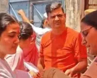 कड़ी सुरक्षा के बीच NEET परीक्षा शुरू: राजस्थान से करीब दो लाख अभ्यर्थी शामिल, एग्जाम के शांतिपूर्ण संचालन के लिए पुलिस बल, उड़न दस्ते और निगरानी टीमें लगातार सक्रिय 