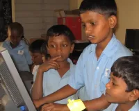 NITI आयोग रिपोर्ट: देश में हर 10 में से 1 छात्र छोड़ रहा स्कूल, माध्यमिक शिक्षा पर बढ़ी चिंता