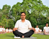 मुख्यमंत्री ने योगाभ्यास कर स्वस्थ जीवन का दिया संदेश, कहा- योग केवल व्यायाम नहीं, बल्कि स्वस्थ शरीर, शांत मन और संतुलित जीवन का आधार 