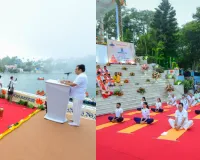 आबू राज में सीएम ने नक्की झील किनारे किया योगाभ्यास, राज्यस्तरीय योग दिवस समारोह हुआ 