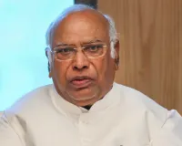 मल्लिकार्जुन खड़गे की सरकार को चेतावनी : छात्रों के साथ कांग्रेस के नेताओं को कुचलने की कोशिश ना करे सरकार, नियंत्रण से बाहर हो जाएंगे हालात