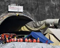 उत्तराखंड में टनल में हादसा : कंक्रीट ब्लॉक टूटकर गिरा, चपेट मे आने से एक श्रमिक की मौत