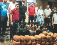 अंतरराज्यीय ड्रग तस्करी नेटवर्क का पदार्फाश : पिकअप से 75 लाख का गांजा बरामद, चार तस्कर गिरफ्तार