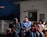 जीएसटी अधिकारी के घर चोरों का धावा : परिवार को बंधक बनाकर लाखों की लूट, वारदात के बाद बदमाश दीवार फांदकर फरार