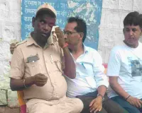 बंदरों के आतंक ने छीनी परिवार की खुशियां, महिला की छत से गिरकर मौत