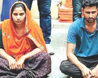 पत्नी ने परिचित संग मिलकर की पति की हत्या, पुलिस ने दोनों को दबोचा