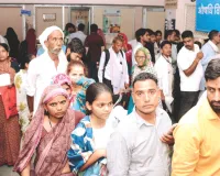 विश्व वरिष्ठ नागरिक दिवस : उम्र बढ़ने के साथ ही बुजुर्गो में बढ़ रहा बीमारियों का खतरा, महिलाओं और पुरुषों में अलग-अलग हैं स्वास्थ्य चुनौतियां
