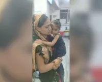 छुट्टियों के फेर में घंटों भटकते रहे परिजन : सर्जरी के बाद बंद हुआ मासूम मानवी का यूरीन