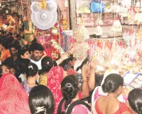 भाई-बहिन का स्नेह पर्व : सजा राखियों का बाजार, खरीदारी परवान पर