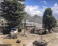 नेपाल में बाढ़ से 475 लोगों की मौत : सैकड़ों लोग अभी भी लापता, बचाव टीमें शवों की कर रही तलाश