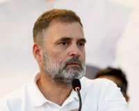 जंतर-मंतर पर पैलेट गन मामले में FIR दर्ज : राहुल गांधी पांच घंटे बैठे धरने पर, बाद में पुलिस ने दर्ज किया मामला