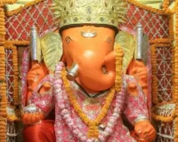 मोती डूंगरी गणेश मंदिर में उमड़ी श्रद्धालुओं की भीड़, दर्शन के लिए किए गए विशेष सुरक्षा इंतजाम