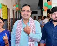नगर निगम चुनाव-2026 : सीएम भजनलाल शर्मा ने सपरिवार किया मतदान, प्रदेशवासियों से अधिक से अधिक वोट की अपील