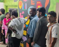 ईवीएम नहीं खुली तो फिर लगी वोटों की कतार, चार वार्डों में पुनर्मतदान में मतदाताओं में उत्साह