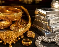 वायदा बाजार की नरमी का असर : चांदी हुई सस्ती और सोना स्थिर, जानें क्या है भाव  