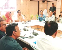 आमजन की शिकायतों के समयबद्ध निस्तारण, जनहित के कार्यों को प्राथमिकता दें : महापौर